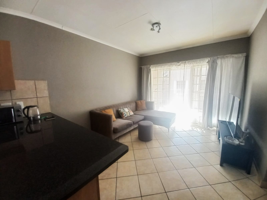 2 Bedroom Property for Sale in Waterval East North West